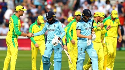 ইংল্যান্ডকে খাদের মুখে ঠেলে দিল অস্ট্রেলিয়া! দলকে সেমিতে তুললেন ফিঞ্চ