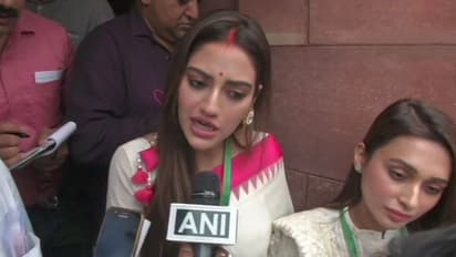 মেজাজ হারালেন নুসরত মিমি! সংবাদমাধ্যমের উপরে বিরক্তি প্রকাশ করলেন দুই তারকা সাংসদ