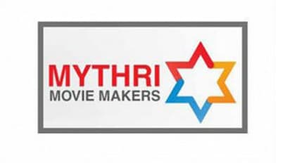 ‘మైత్రీ మూవీ మేకర్స్’పై కేసు నమోదు.. నిబంధనలు ఉల్లంఘించాారని పోలీసులకు ఫిర్యాదు..