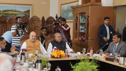 घाटी में दिखा शाह का खौफ, तीन दशक बाद इतिहास बना गृहमंत्री का दौरा