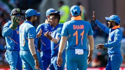 അയാളുടെ സാന്നിധ്യം ആഗ്രഹിക്കുന്നു; അദൃശ്യനാവാന് പറ്റുമായിരുന്നെങ്കിലെന്ന് തോന്നാറുണ്ട്: ചാഹല്