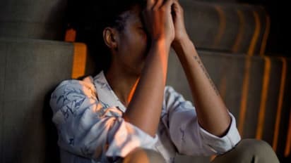 അസംതൃപ്തമായ ജീവിതം; ഞെട്ടിക്കും തുച്ഛമായ ഈ ശമ്പളക്കണക്കുകള്!