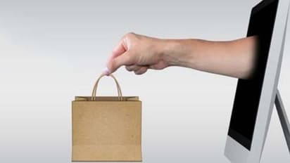 এবার অনলাইন শপিংয়েও এক হল দুই বাংলা, কলকাতার বাড়িতে বসেই এখন মিলবে বাংলাদেশর ঢাকাই জামদানি