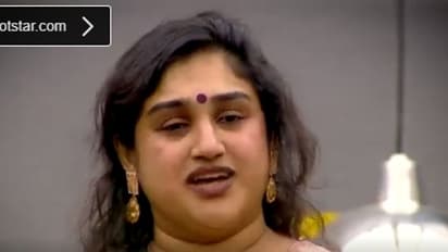 வம்புக்கு வரிந்து காட்டும் வனிதாவுக்குள் இப்படி ஒரு சோகமா? கதறி அழ வைத்த பிக்பாஸ்!