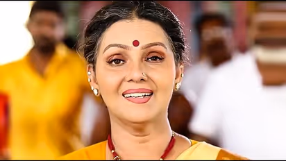 வைரலாகும் பாத்திமா பாபுவின் இளம் வயது புகைப்படம்! என்ன அழகு!