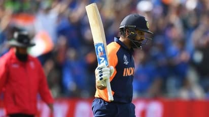 ವಿಶ್ವಕಪ್ 2019: ಸೆಂಚುರಿ ಸಿಡಿಸಿ ಅಗ್ರಸ್ಥಾನಕ್ಕೇರಿದ ರೋಹಿತ್!