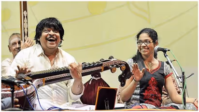 பிக்பாஸ் மோகன் வைத்யாவின் ஸ்மால் பிரதர் ராஜேஷ் வைத்யாவின் சரித்திர சாதனை...