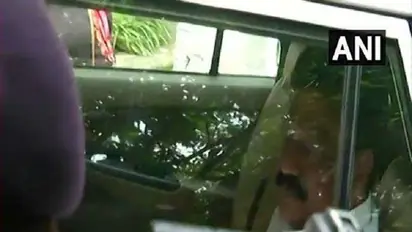 कर्नाटक में कुमारस्वामी सरकार पर छाए फिर संकट के बादल,  कांग्रेस विधायक ने दिया इस्तीफा