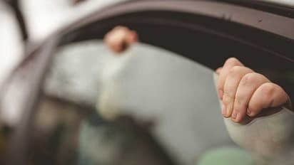 കാറില്‍ കുടുങ്ങിയ കുട്ടികള്‍ക്ക് ദാരുണാന്ത്യം; ഒഴിവാക്കാം ഇത്തരം അപകടങ്ങള്‍