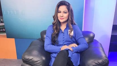 সুন্দরী এই বাঙালি ধারাভাষ্যকারে বুঁদ সকলে, জানুন তাঁর কাহিনি