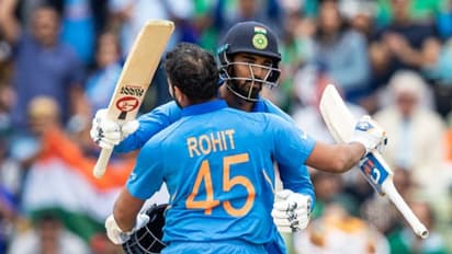 জুটিতে লুটি - বিশ্বকাপে রেকর্ড গড়লেন রোহিত রাহুল