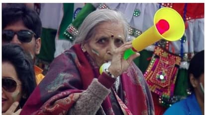 চলে গেলেন কোহলিদের বয়স্কতম সুপারফ্যান 'ক্রিকেট দাদি', নামল শোকের ছায়া