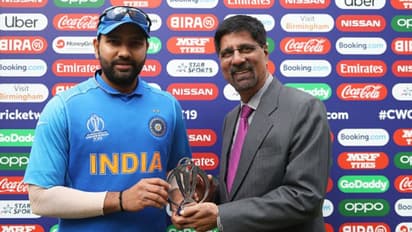 தோனி, கங்குலியை எல்லாம் அசால்ட்டா தூக்கியடித்த ரோஹித்.. பாண்டிங், சங்கக்கரா சாதனை சமன்.. உலக கோப்பையில் செம கெத்து காட்டும் ஹிட்மேன்