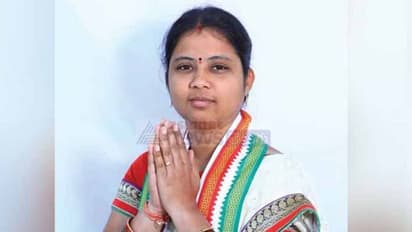 హరిప్రియ పర్యటనలో అపశ్రుతి: కారు ఢీకొట్టి సిఐ, కానిస్టేబుళ్లకు ప్రమాదం