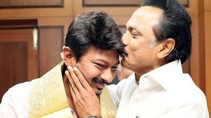 உதயநிதி ஸ்டாலினுக்கு இப்படி ஒரு பயமா..? மனம் திறந்த தாய் துர்கா ஸ்டாலின்..!