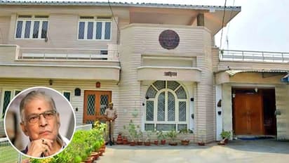 बिका बीजेपी नेता का बंगला, बिकने से पहले चार टुकड़ों में बंटा