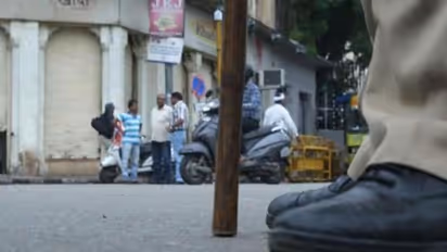 നാലാം വിവാഹം കഴിക്കാനിറങ്ങിയ ഭര്ത്താവിനെ ആദ്യ ഭാര്യ പിടികൂടി; ശേഷം തല്ലിന്റെ പൂരം
