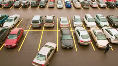 নিয়ম মেনে গাড়ি পার্ক না করলে জরিমানা করা হবে ১৫,০০০ টাকা