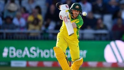 ಶತಕ ಸಿಡಿಸಿ ದಾಖಲೆ ಬರೆದ ಡೇವಿಡ್ ವಾರ್ನರ್!