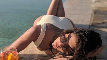 ಇವಳು ಯಾರು ಬಲ್ಲಿರೇನು... ಇವಳ ಪೋಟೋ ತೆಗೆದವರು ಯಾರು ಗೊತ್ತೇನು!