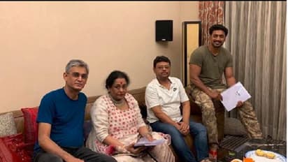 চলছে ছবির শ্যুটিং, ফ্লোর থেকে ভিডিও শেয়ার করে নিলেন অভিনেতা দেব