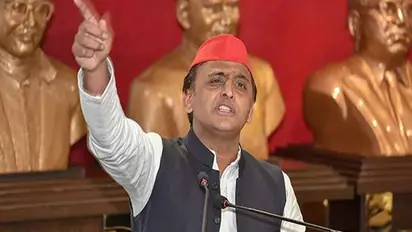 अखिलेश यादव खोज रहे हैं बीएसपी की काट, उपचुनाव एसपी के लिए बड़ा इम्तिहान