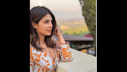 উচ্ছসিত প্রিয়ঙ্কা চোপড়া, দ্য স্কাই ইজ পিঙ্ক ছবি জায়গা করে নিল টিআইএফএফ-এ