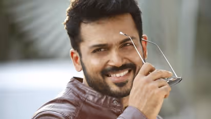 Karthi : ஒரே நாளில் 3 படங்கள் ரிலீஸ்... மூனுமே வேறலெவல்! - ஜாலி மூடில் நடிகர் கார்த்தி... வைரலாகும் டுவிட்