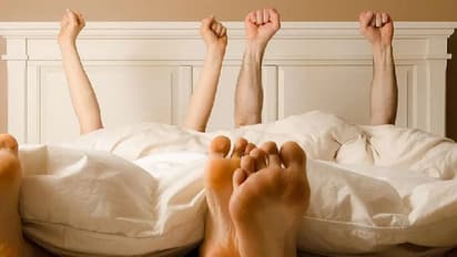 ಎಚ್ಚರ...! ಸ್ಮಾರ್ಟ್ ಟೀವಿ ಹ್ಯಾಕ್ ಮಾಡಿ, ದಂಪತಿಯ ರಾಸಲೀಲೆ ಸೆರೆ!