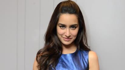 శ్రద్ధా ఆన్సర్ తో అప్సెట్ అయిన ప్రభాస్ ఫ్యాన్స్..!