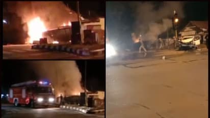 കാര് ഇടിച്ച് ആംബുലൻസിന് തീപിടിച്ചു; ആറുപേര്ക്ക് പരിക്ക്; കൊല്ലം ബൈപ്പാസില് വീണ്ടും അപകടം