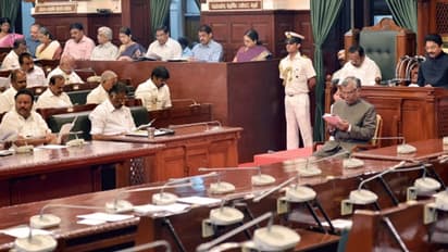 നിയമസഭാ തെരഞ്ഞെടുപ്പിന് മുന്പുള്ള സെമിഫൈനല്; ഉപതെരഞ്ഞെടുപ്പിനൊരുങ്ങി തമിഴകം