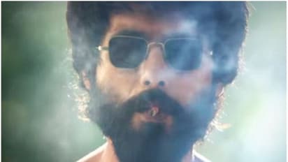 फिल्म कबीर सिंह के निर्देशक पर भड़की एक्ट्रेस रेणुका शहाणे