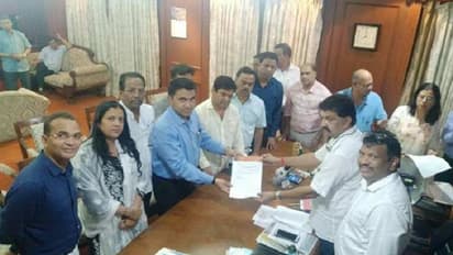 কর্ণাটকের পর এবার গোয়া, জোড়া ধাক্কায় দিশেহারা অভিভাবকহীন কংগ্রেস