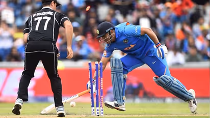 গাপ্টিলের ক্ষেপণাস্ত্রে ভাঙল ১৩০ কোটি ভারতীয় হৃদয়! ঘুঁচল না ২ ইঞ্চির দূরত্ব - দেখুন ভিডিও