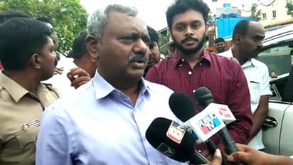 Mysuru Dasara 2022: ದಸರಾ ಮಹೋತ್ಸವದಲ್ಲಿ ಪಾಲ್ಗೊಳ್ಳುವಂತೆ ರಾಜಮನೆತನವನ್ನು ಆಹ್ವಾನಿಸಿದ ಸಚಿವ ಸೋಮಶೇಖರ್