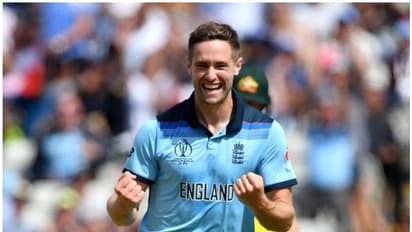 ഇംഗ്ലീഷ് നിരയില് ക്രിസ് വോക്സ് ആണ് താരം