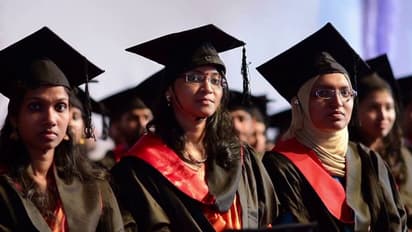 എംബിഎ പ്രവേശനം: കട്ട് ഓഫ് മാര്ക്ക് കുറയ്ക്കില്ല, അടുത്ത പരീക്ഷയ്ക്ക് കുറയ്ക്കല് പരിഗണിച്ചേക്കും