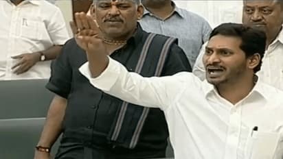 కాపు కోటాపై చంద్రబాబుది పెద్ద తప్పు: జగన్