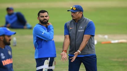 లోయర్ మిడిల్ ఆర్డర్ లో కోహ్లీ బ్యాచ్ చెత్త ప్రయోగాలు...