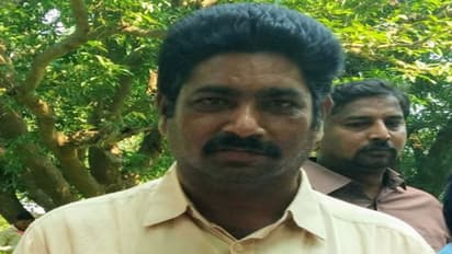 చెరలో ఉన్న టీఆర్ఎస్ నేతను హత్య చేసిన మావోలు