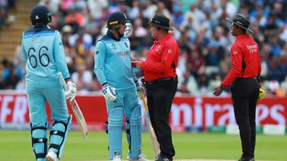 ভুল করে ধর্মসেনা পাচ্ছেন পুরস্কার! শাস্তি পেলেন জেসন রয়, ফাইনালে কি খেলবেন