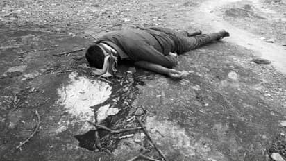 టీఆర్ఎస్ నేత శ్రీనివాసరావును ఎందుకు హతమార్చామంటే: మావోల పోస్టర్ విడుదల