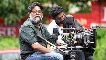 യാഥാര്ഥ്യത്തിന്റെ അവഗണിക്കാനാവാത്ത സൗന്ദര്യം