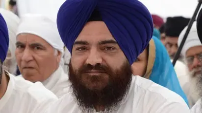 पाकिस्तान पर भारतीय दबाव का फिर से दिखा असर, करतारपुर कमेटी से खालिस्तानी गोपाल चावला को हटाया गया