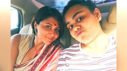 সিঙ্গল মাদার স্বস্তিকা! মেয়ে অন্বেষার সঙ্গে কেমন সময় কাটান, দেখুন ছবিতে ছবিতে