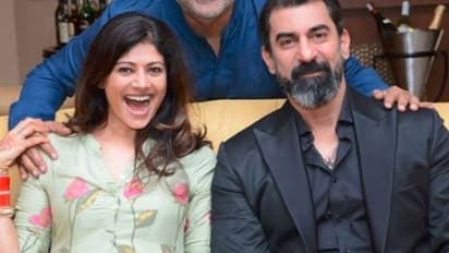 বিয়ে করেছেন পূজা! নওয়াবের সঙ্গে আলাপ কীভাবে, সব জানালেন ৪২ বছরের অভিনেত্রী