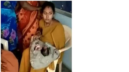 கலெக்டர் அலுவலக கழிப்பறையில் பெண் குழந்தை மீட்பு