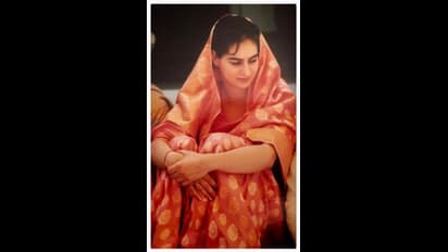 #SareeTwitter ನಲ್ಲಿ ಮಿಂಚಿದ ಪ್ರಿಯಾಂಕಾ ಗಾಂಧಿ 22 ವರ್ಷ ಹಳೆ ಪೋಟೋ!