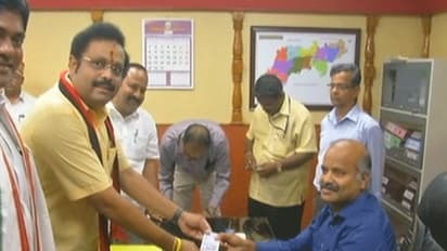 கதிர் ஆனந்த் வேட்பு மனு தாக்கல்... மாற்று வேட்பாளராக மருமகளை களமிறக்கிய துரைமுருகன்..!